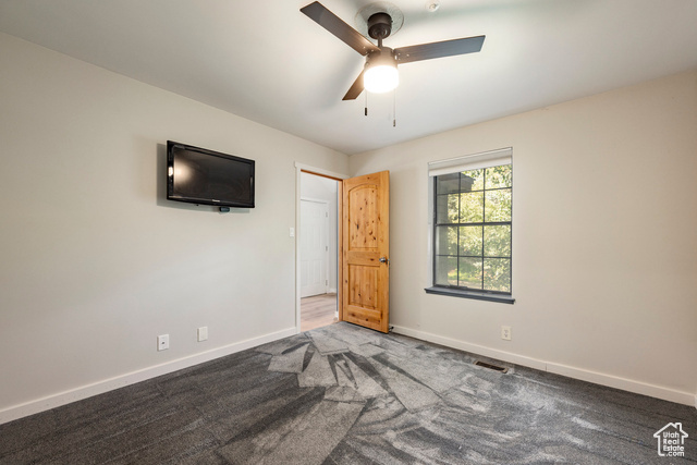 Photo 21 for MLS #2114015 at 3077 Fawn Dr