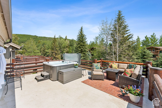 Photo 27 for MLS #2114020 at 1955 Deer Valley Dr #302