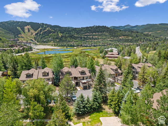 Photo 33 for MLS #2114020 at 1955 Deer Valley Dr #302