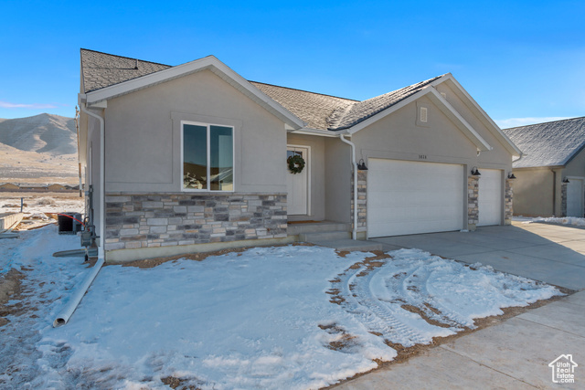 3714 N DAFFODIL DR, Eagle Mountain UT 84005