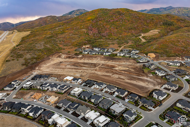 Photo 62 for MLS #2114035 at 2738 Ledger Way