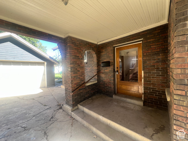 Photo 6 for MLS #2114054 at 544 E 7th St