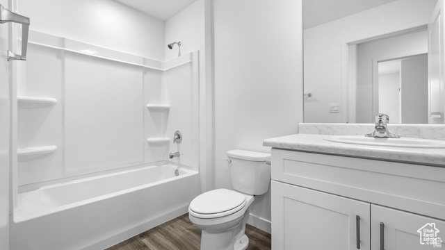 Photo 14 for MLS #2114068 at 1416 S Padre Bay Dr #4068