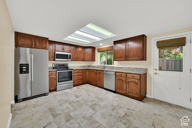 Photo 11 for MLS #2114069 at 732 W 1175 North
