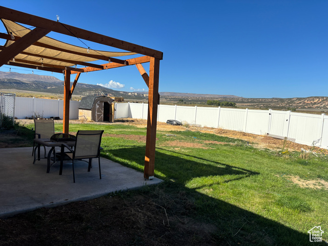 Photo 32 for MLS #2114086 at 4835 W Hillside Dr