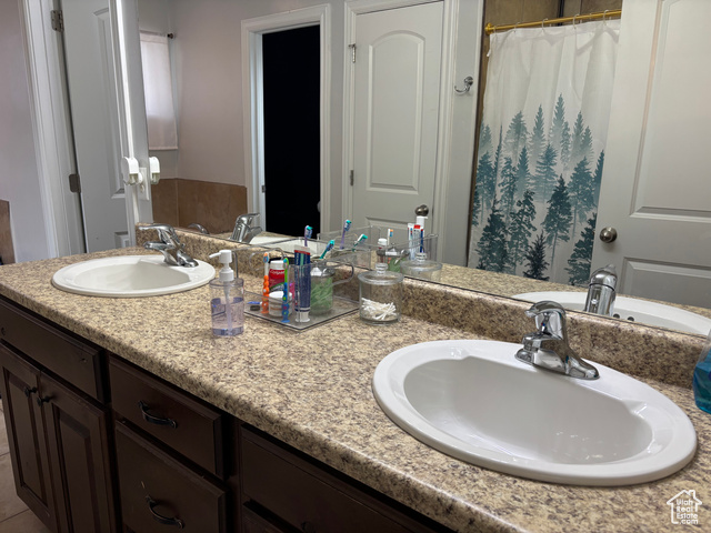 Photo 26 for MLS #2114086 at 4835 W Hillside Dr