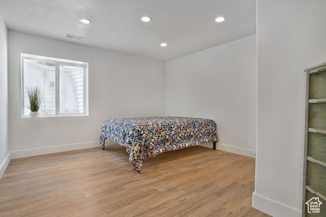 Photo 26 for MLS #2114095 at 32 S 2560 East