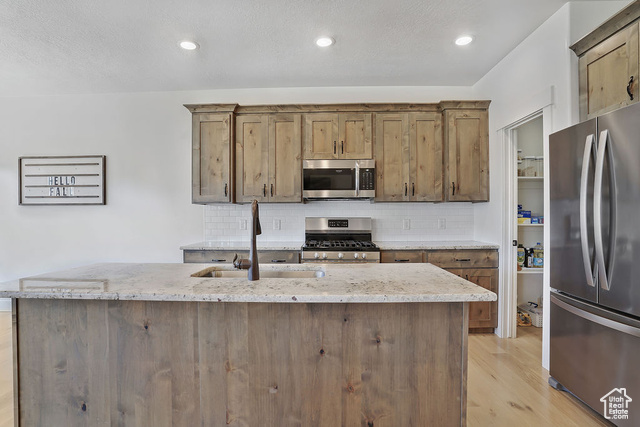Photo 9 for MLS #2114095 at 32 S 2560 East