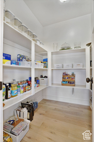 Photo 11 for MLS #2114095 at 32 S 2560 East