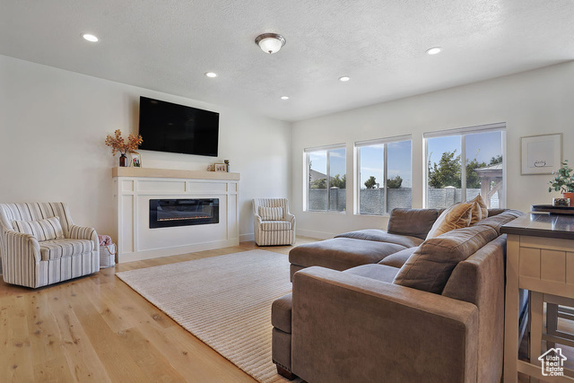 Photo 6 for MLS #2114095 at 32 S 2560 East