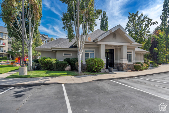 Photo 19 for MLS #2114098 at 1205 E Privot Dr #102