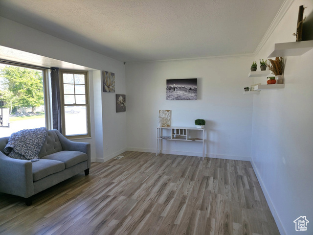 Photo 2 for MLS #2114110 at 2283 W 470 North