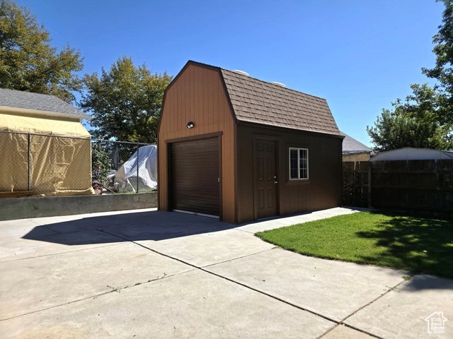 Photo 19 for MLS #2114110 at 2283 W 470 North