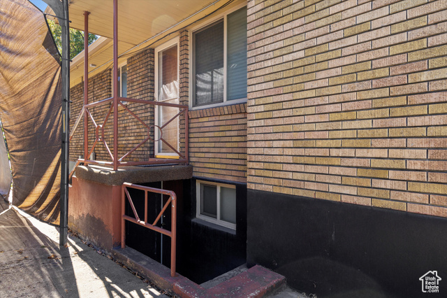 Photo 29 for MLS #2114129 at 410 N 800 West