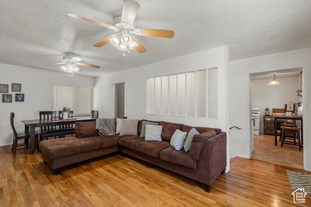 Photo 6 for MLS #2114129 at 410 N 800 West