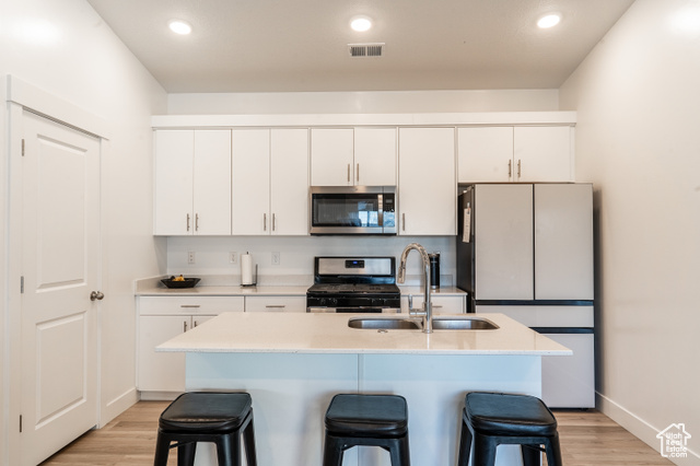 Photo 3 for MLS #2114146 at 475 W 60 South #L304