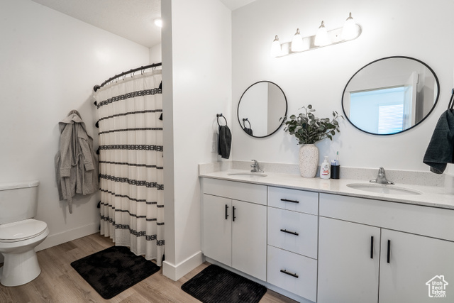 Photo 6 for MLS #2114146 at 475 W 60 South #L304