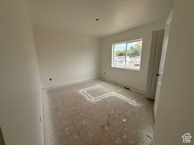 Photo 14 for MLS #2114151 at 2775 S Patricia Dr