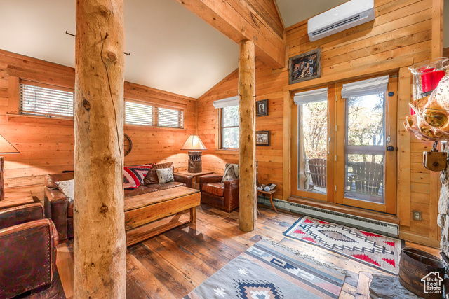 Photo 13 for MLS #2114152 at 8887 N Timphaven Rd #15
