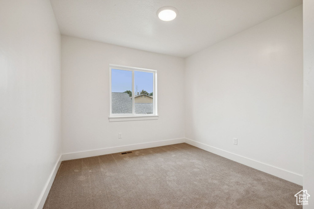 Photo 9 for MLS #2114162 at 1615 N Angel St #F