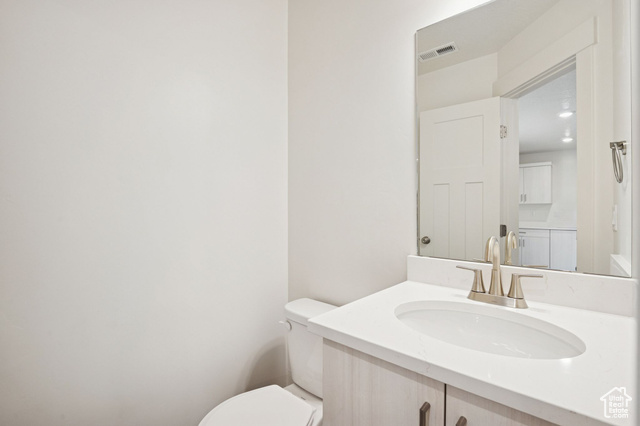 Photo 8 for MLS #2114162 at 1615 N Angel St #F