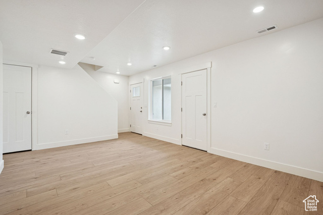 Photo 5 for MLS #2114164 at 1615 N Angel St #H