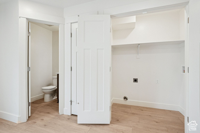Photo 7 for MLS #2114164 at 1615 N Angel St #H