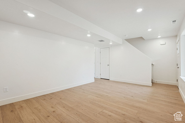 Photo 4 for MLS #2114164 at 1615 N Angel St #H