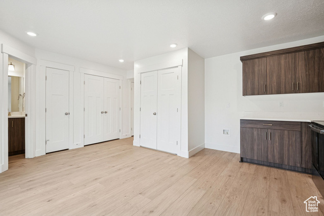 Photo 10 for MLS #2114164 at 1615 N Angel St #H