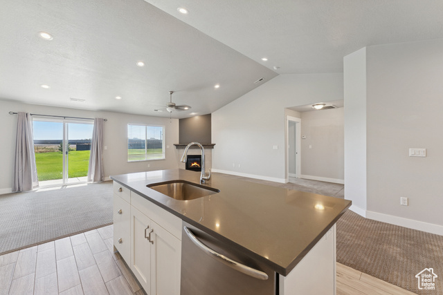 Photo 9 for MLS #2114175 at 1278 S Grace Way