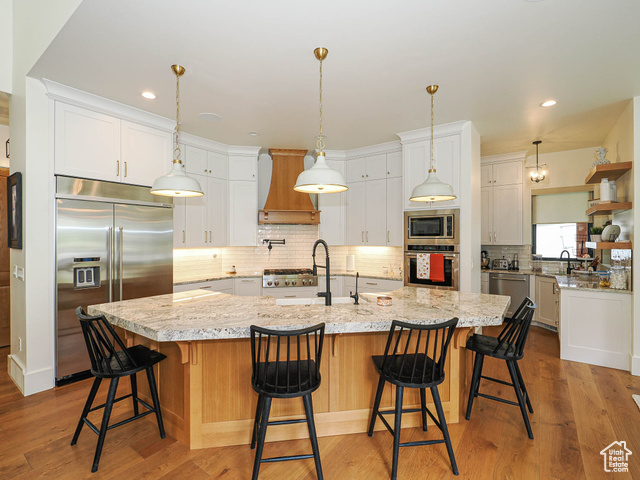 Photo 12 for MLS #2114178 at 3167 S Mapleton Estates Dr
