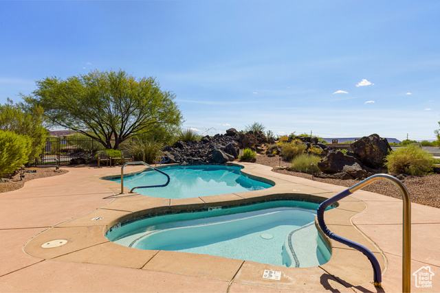 Photo 33 for MLS #2114190 at 2655 W Pioneer Pkwy #2