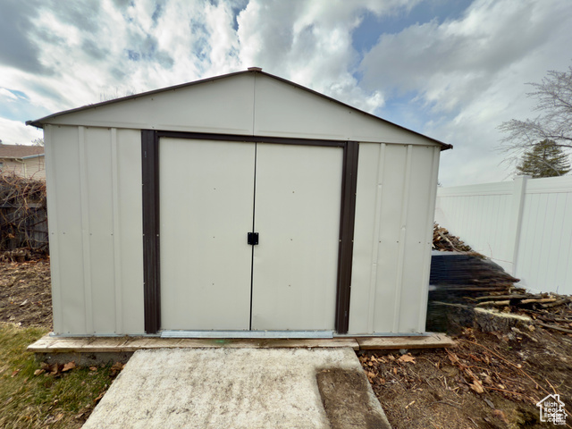 Photo 42 for MLS #2114200 at 1460 E Amalfi Ave