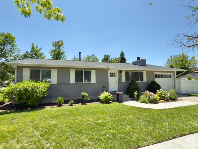 View photos for 1460 E Amalfi Ave MLS #2114200 - 1460 E Amalfi Ave