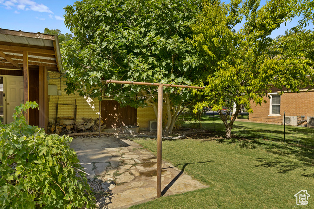 Photo 27 for MLS #2114206 at 231 S Main St