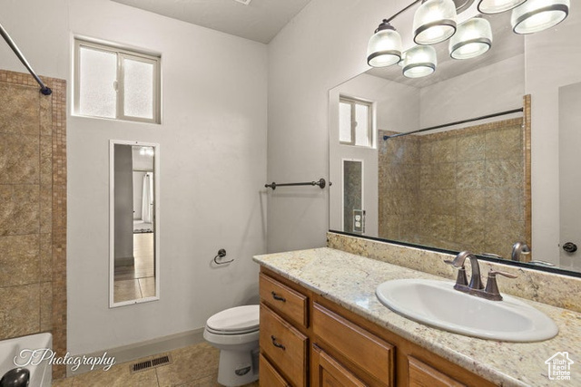 Photo 19 for MLS #2114218 at 199 W 2025 South #70