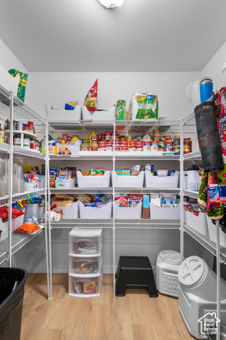 Photo 8 for MLS #2114219 at 13866 S Mary Lorine Cir