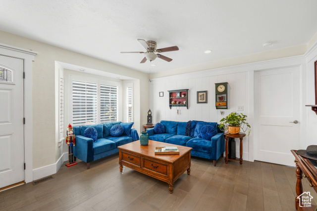 Photo 10 for MLS #2114223 at 926 E 500 South