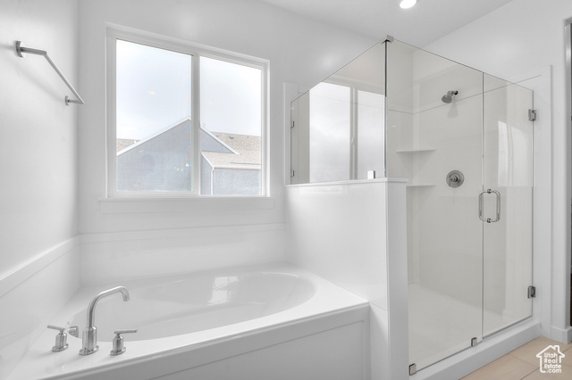 Photo 8 for MLS #2114224 at 842 N Chillingham Dr #172