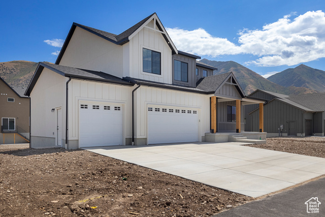 Photo 2 for MLS #2114224 at 842 N Chillingham Dr #172