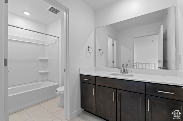 Photo 14 for MLS #2114224 at 842 N Chillingham Dr #172