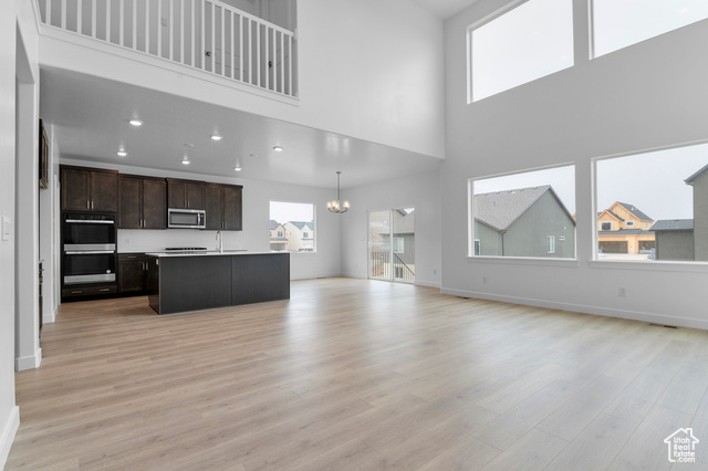 Photo 19 for MLS #2114224 at 842 N Chillingham Dr #172