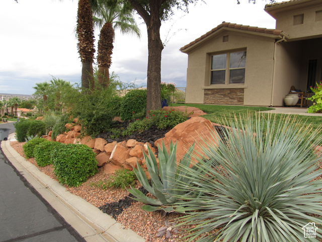 Photo 14 for MLS #2114243 at 1361 W Red Butte