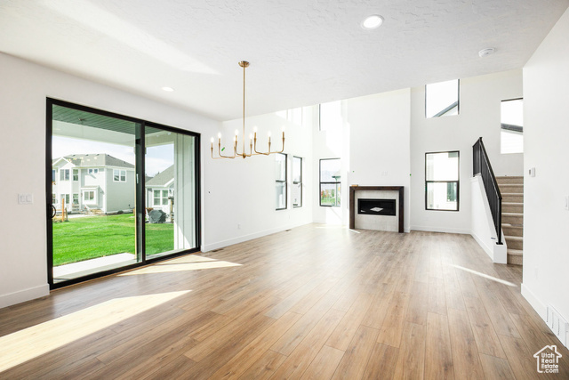Photo 3 for MLS #2114255 at 2818 E Hayloft Ln #213
