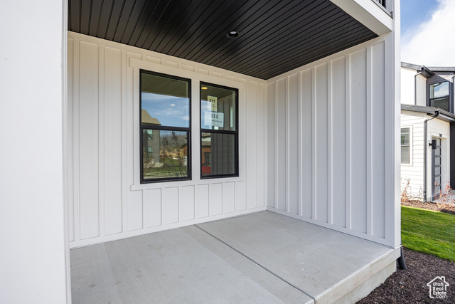 Photo 41 for MLS #2114255 at 2818 E Hayloft Ln #213