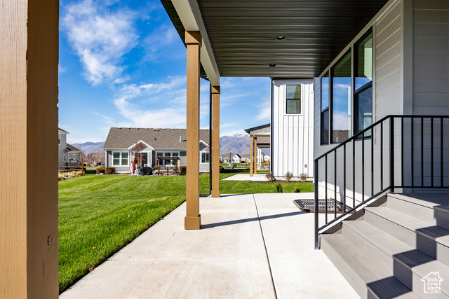 Photo 31 for MLS #2114258 at 2832 E Hayloft Ln #214