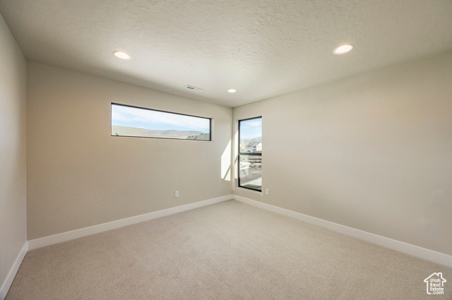 Photo 22 for MLS #2114258 at 2832 E Hayloft Ln #214