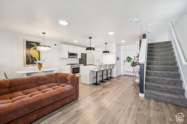 Photo 8 for MLS #2114260 at 8553 W Bowie Dr