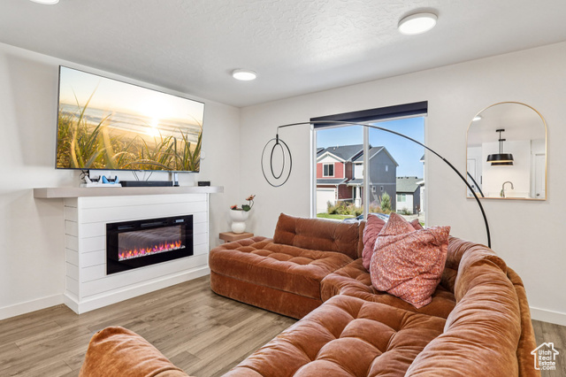 Photo 7 for MLS #2114260 at 8553 W Bowie Dr