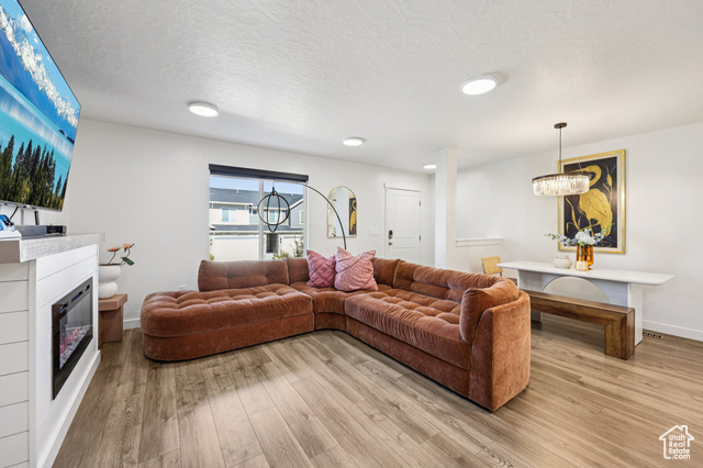 Photo 9 for MLS #2114260 at 8553 W Bowie Dr